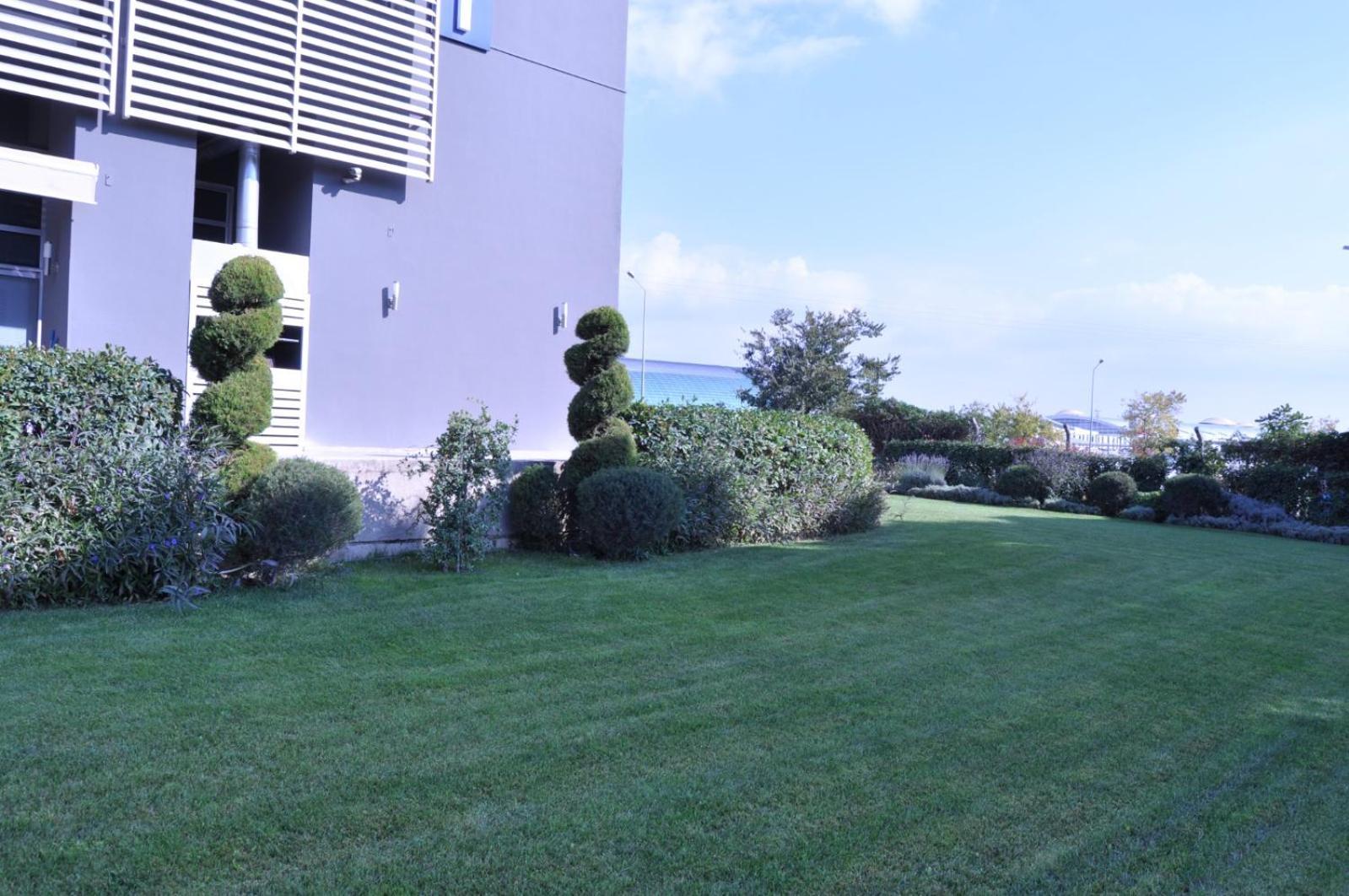 Orty Airport Hotel Izmir Exterior photo